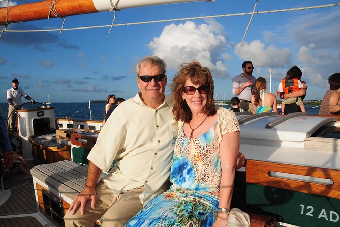 Key West Schooner Sunset Sail With Bar & Hors Doeuvres - Capturing Memories on the Schooner