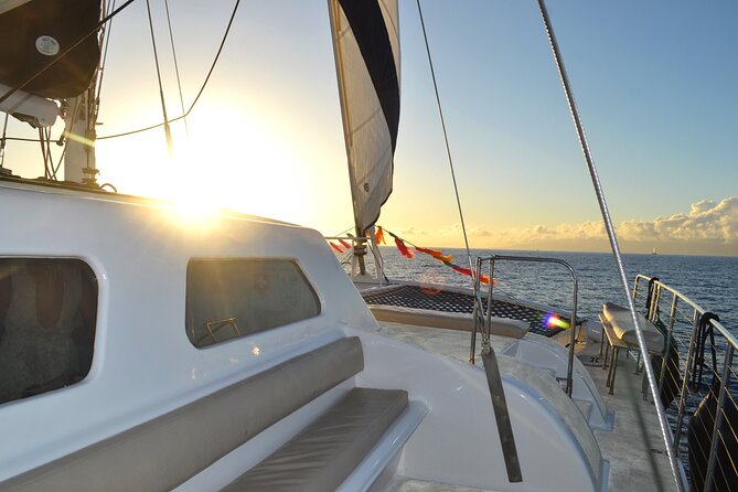 Moana's Sunset Cocktail Sail Along Oahus Waikiki Coast - Planning Your Visit