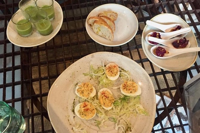 Newport Neighborhood Food Tour - Prepare for an Unforgettable Journey
