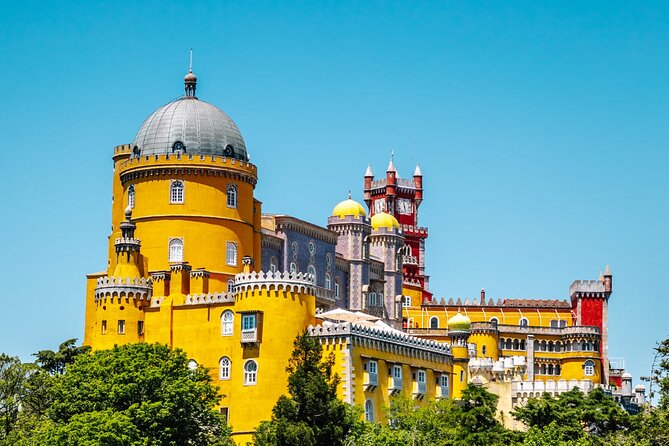 Private Half-Day Tour by Classic Car or Electric Jeep in Sintra - Discovering the Natural Beauty of Sintra