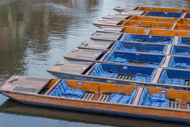 Shared | Cambridge University Punting Tour - Tips for an Unforgettable Punting Experience