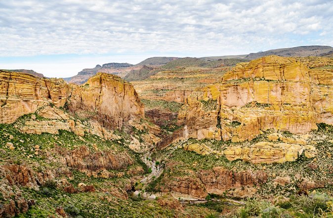 Small Group Apache Trail Day Tour With Dolly Steamboat From Phoenix - Tour Inclusions, Logistics, and Requirements