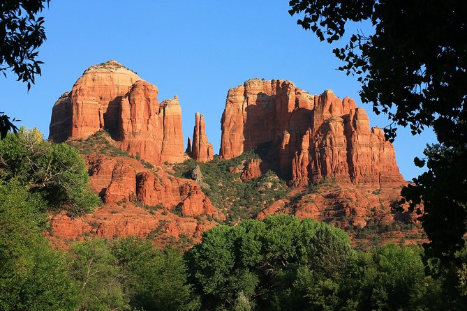 Small Group or Private Sedona and Native American Ruins Day Tour - Sedona Exploration