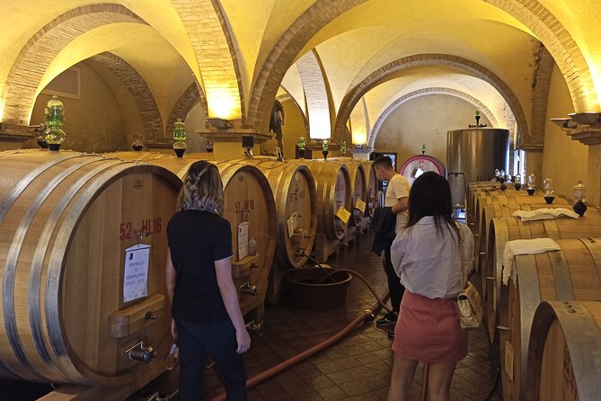Val Dorcia Brunello Wine Tour With Montalcino and Montepulciano - Scenic Views of the Val Dorcia Landscapes
