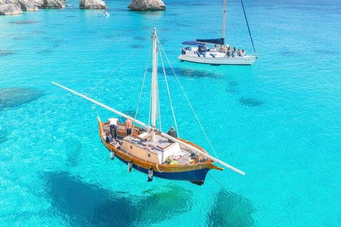 Boat Tour of the Devils Saddle With Swimming and Aperitif Stops - Key Points