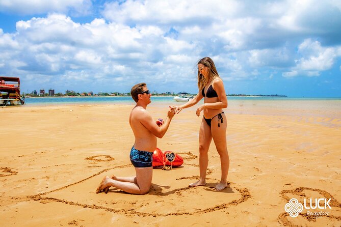 Catamaran Trip to Areia Vermelha Island With Transfer - Key Points