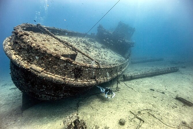 Certified Diver: 2-Tank Deep Wreck and Shallow Reef Dive Off Oahu - Key Points