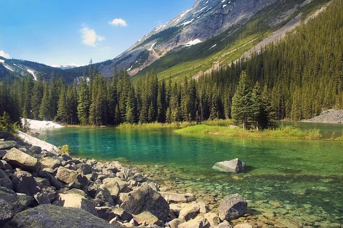 Emerald Lagoon Trekking - Key Points