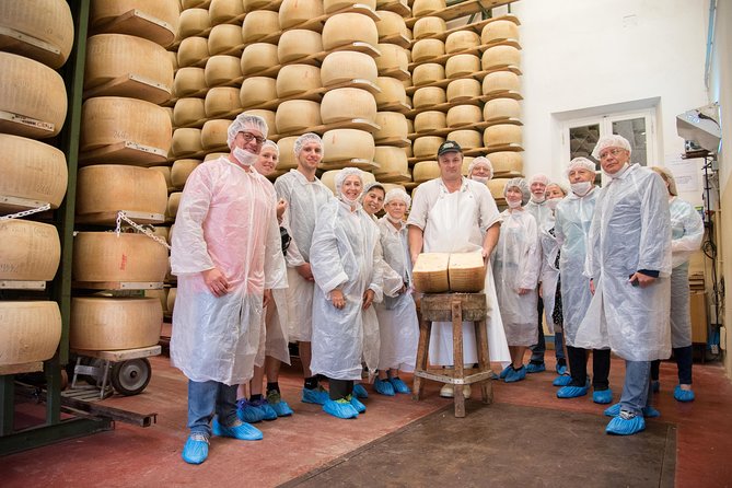 Guided Small-Group Tour Tastybus: Parmesan Cheese and Parma Ham - Key Points