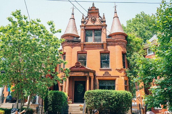 Historic Charm Tour: Tastes & Tales in the Victorian Highlands - Key Points