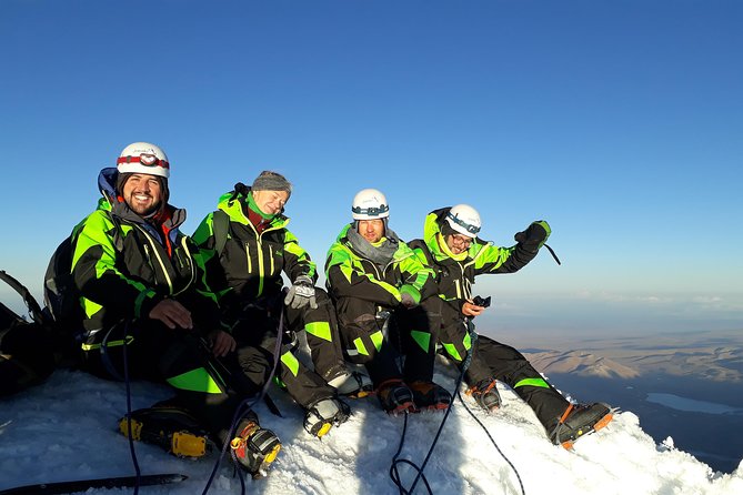Huayna Potosi 6088M. 3 Day Climb - Acclimating to the Altitude