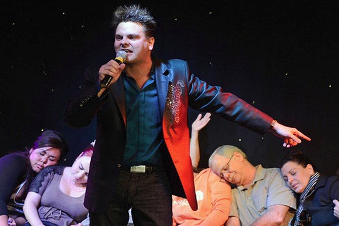 Hypnosis Unleashed Vegas' Hilarious Hypnosis Show at the 4 Queens - Key Points