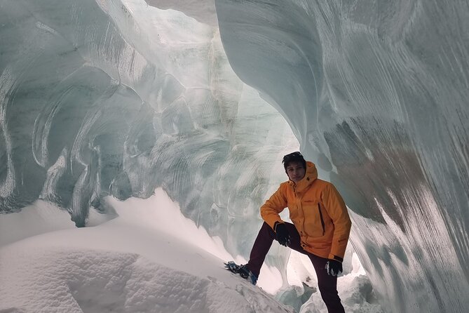 Ice Trekking Vinciguerra Glacier and Laguna De Los Témpanos Premium - Key Points