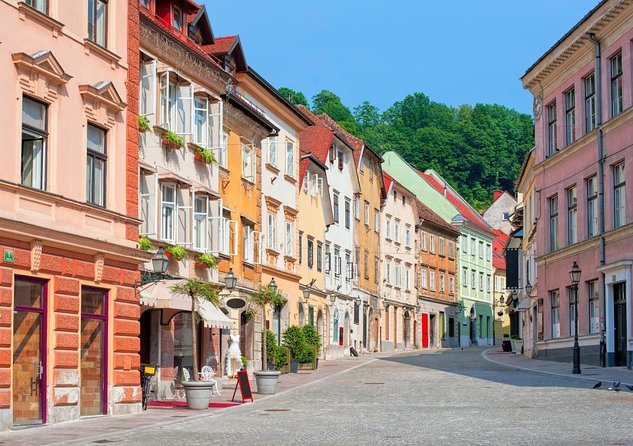 Ljubljana With Funicular, Castle and Lake Bled From Zagreb - Key Points