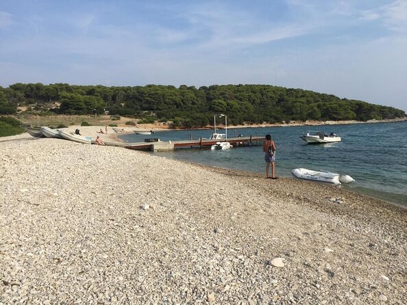 Luxury Blue Cave, Hvar and Vis Boat Tour From Split and Brac - Key Points
