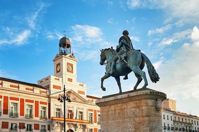 Madrid Best Walking Tour, City Highlights With an Official Guide - Key Points