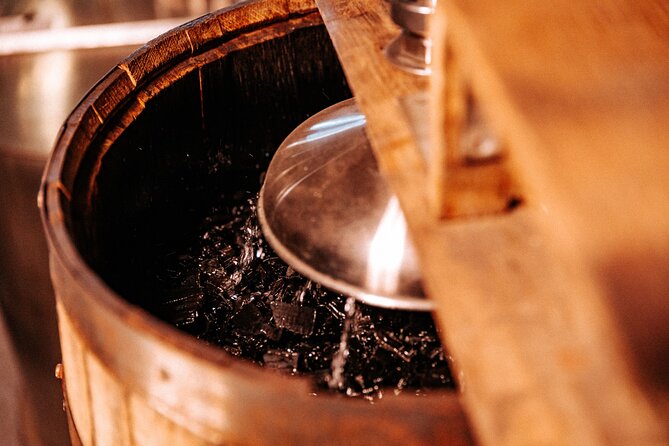 Nelsons Green Brier Distillery Guided Tour With Tastings - Key Points