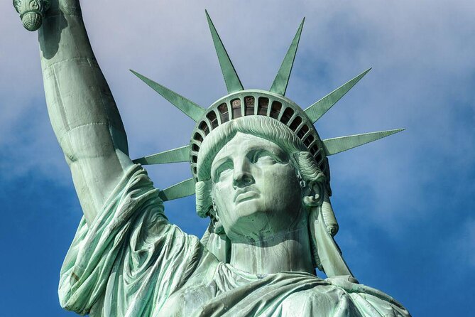 NYC City Tour: Statue of Liberty, 9/11 Memorial, Wall Street - Key Points