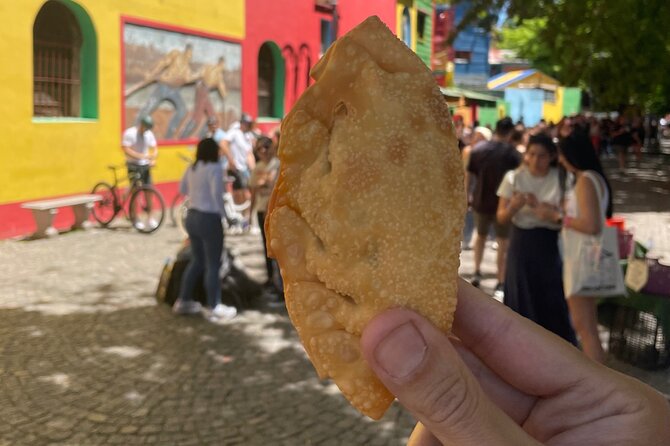 Private Bike Tour Experience Around Old BA With Local Host - Key Points