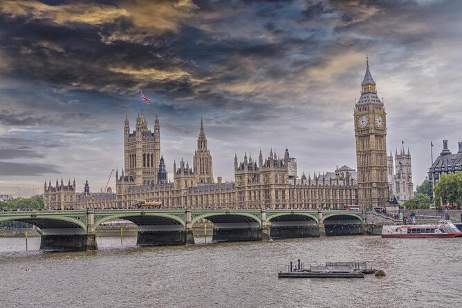Skip the Line Tower of London & Westminster Tour and River Cruise - Key Points