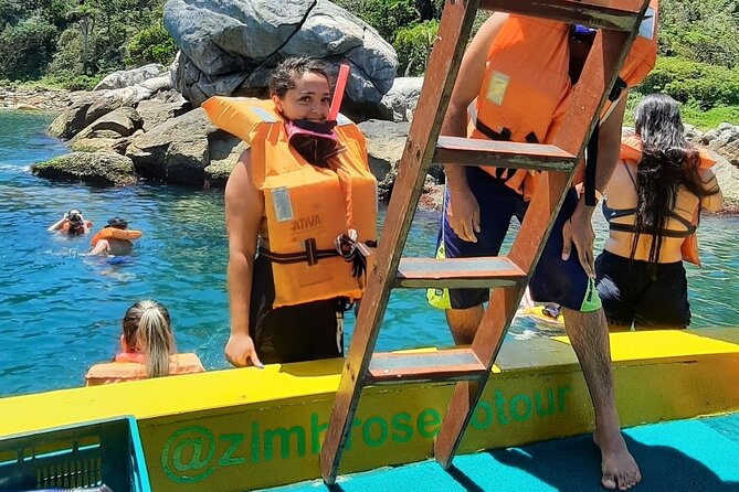 Snorkeling Tour on Macuco Island With Underwater Photos by Zimbros Ecotour - Tour Overview