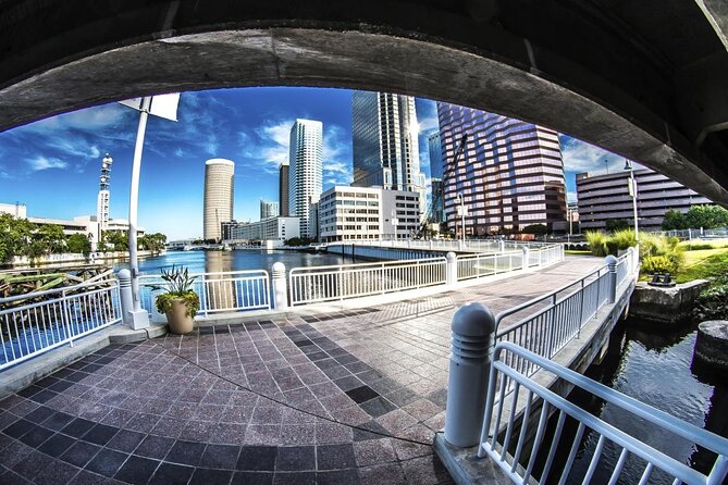 Tiki Boat - Downtown Tampa - The Only Authentic Floating Tiki Bar - Key Points