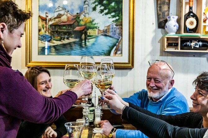 Venice Offbeat Food & Drinks Tour With Eating Europe - Key Points