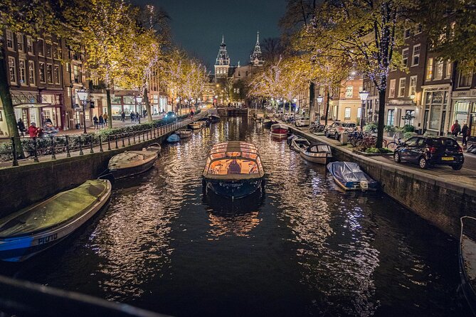 1-Hour Canal Cruise in the Evening - Exploring Amsterdam’s Iconic Bridges and Historic Canals