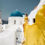 1-Hour Private Santorini Flying Dress Photoshoot - Who Will Enjoy This Photoshoot Most?
