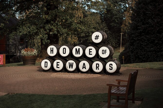 1 Hour Tasting of Rarest & Oldest Whiskies - Behind the Scenes with Dewar’s Whisky Collection