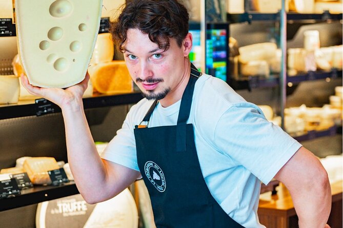 10+ tastings Gourmet Food & Wine Tour in the Heart of Paris - Indulge in Macarons and Chocolates at Jean-Paul Hévin