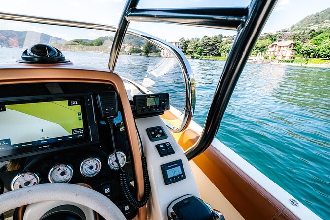 1H Luxury Cruise Como Lake Tender Yacht Invictus 9 Pax - Starting Point: Como’s Pier at Lario Bar