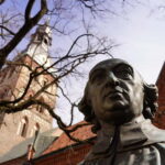 2.5-Hour Riga Cruiser Bike Tour - Comfortable City Bicycles for All Sizes