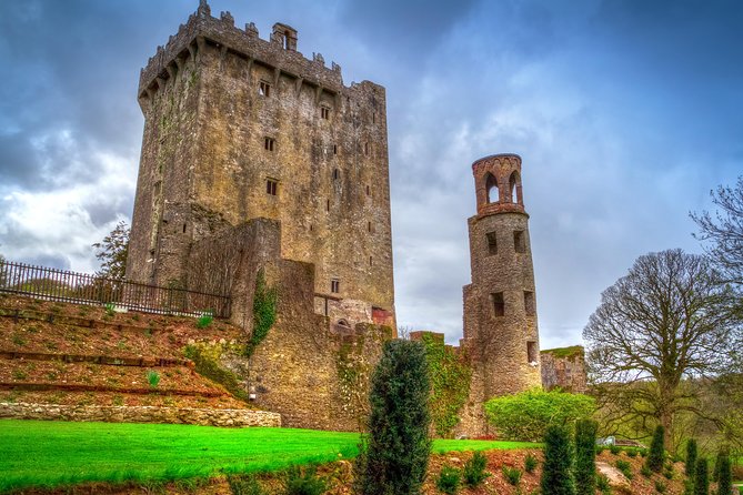 2-Day Cork, Blarney Castle and Ring of Kerry Rail Trip from Dublin - Exploring Cobh and Its Heritage