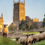 2-Day Cotswolds, Bath & Stonehenge Tour - Discovering the Charm of Castle Combe