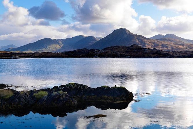 2-Day Western Ireland Tour from Dublin:Including Galway and Cliffs of Moher - Starting in Dublin: From Paddy’s Palace to Connemaras Scenic Bogs