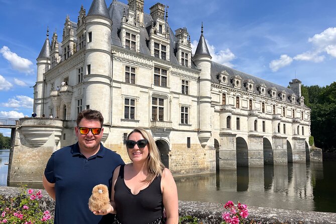 2-Days Private Guided Tour in Loire Valley Castles & Wine Tasting - Step Inside Château Royal d’Amboise and Visit Leonardo da Vinci’s Final Home
