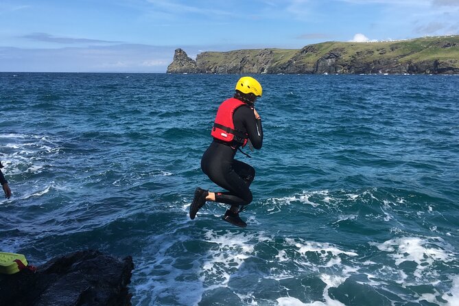 2-Hour Coasteering Adventure Near Bude - The Unique Setting of North Cornwall’s Coastal Cliffs