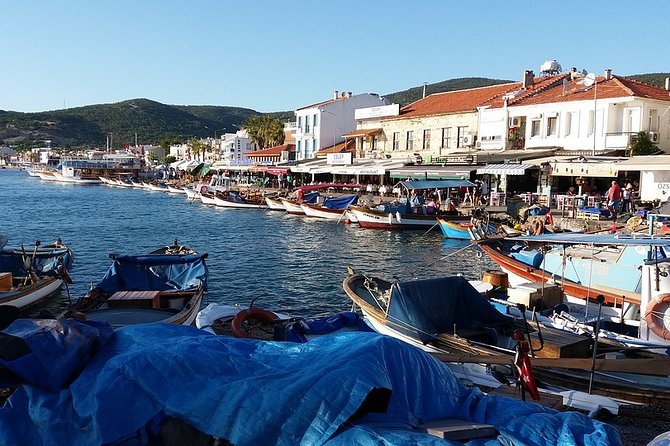 2-Hour Private Guided The best of Izmir Walking Tour - Exploring Konak Square and Its Vibrancy