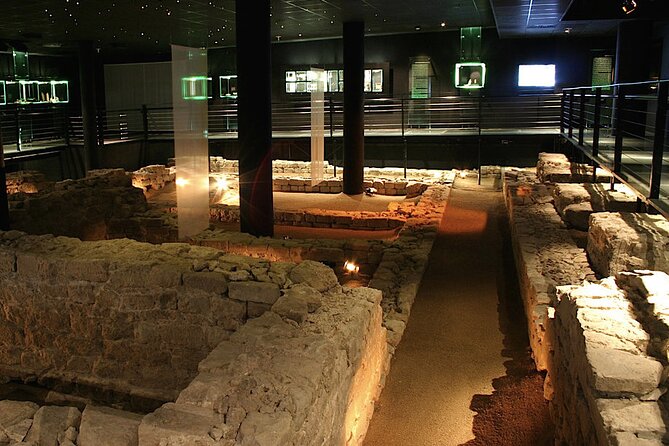 2 Hour Private Guided Walking Tour: Roman Mainz - Exploring the Largest Roman Theatre North of the Alps