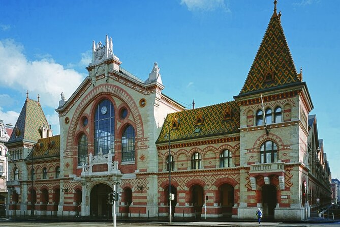 2-Hour Private Market Tour in Budapest With Free Tastings - Tasting Hungary: What You Sample During the Tour