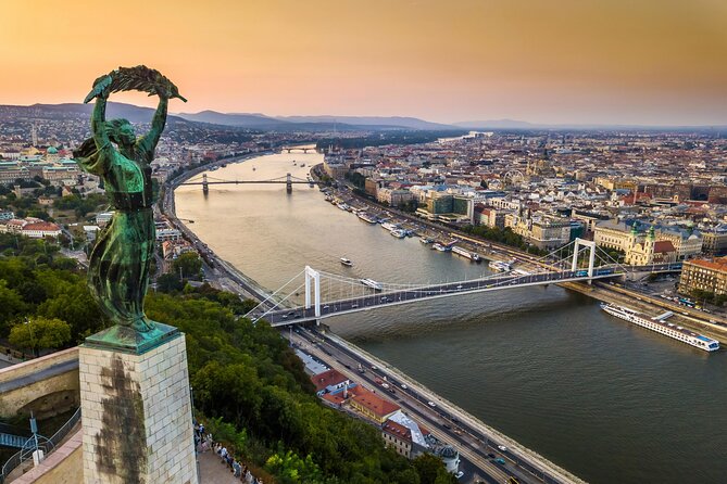 2-Hour Private Night Tour of Budapest - Navigating Budapest’s Most Photogenic Nighttime Sights