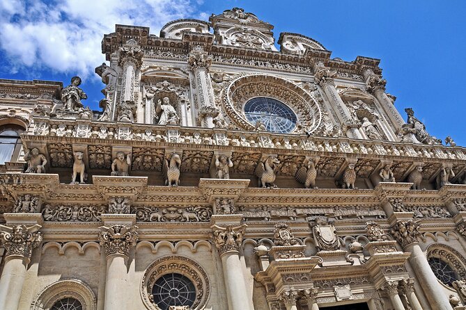 2-hour tour to discover Lecce - Porta Napoli: Gateway to Lecce’s Historic Heart