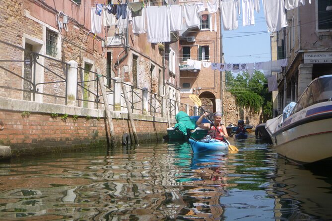 2 Hour Venice Canal Kayak Tour - Premium experience by day - Starting Point and Meeting Logistics in Venice