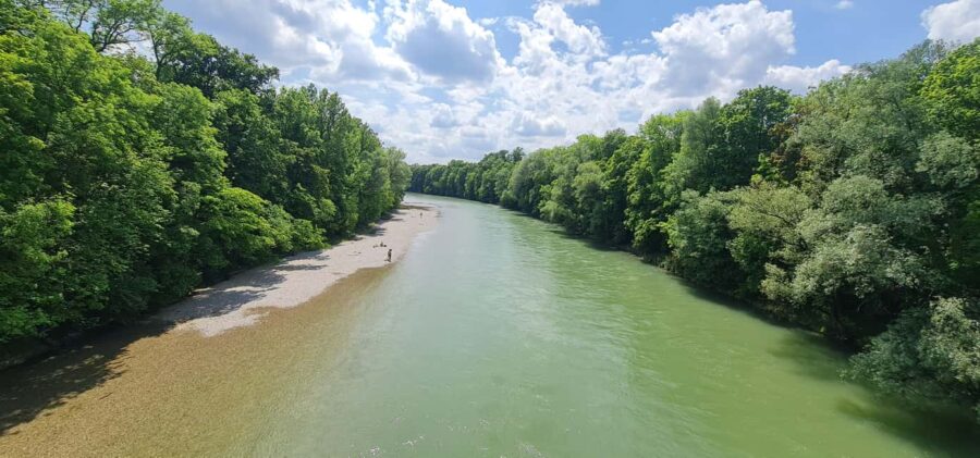 2 Hours Best of München Sightseeings Tour - The Tour Starts at Artur-Kutscher-Platz in Schwabing