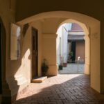 2 Hours Buda Castle Walking Tour - Walk with a Historian - The Meeting Point and Tour Duration