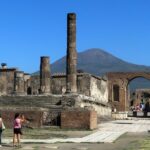 2 hours Pompeii Tour with local historian - ticket included - Exploring the Major Pompeii Landmarks in Two Hours