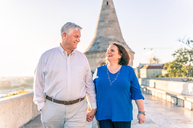 2 Hours Private Scenic Photo Tour Around Budapest - The Guide: Bence’s Expertise and Approach