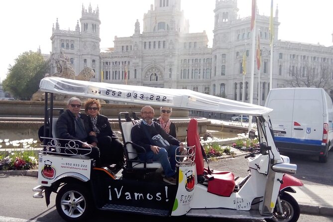 2 Hours Private Tuk tuk Tour in Madrid - Starting Point at Plaza de la Lealtad in Retiro