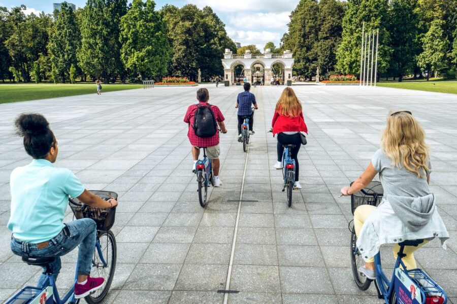 3-Hour Guided Cycling Tour of Warsaw - From the Old Town to the Palace of Culture and Science